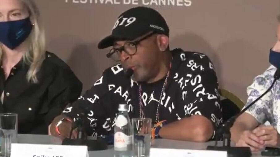 Spike Lee durante a abertura do Festival de Cannes