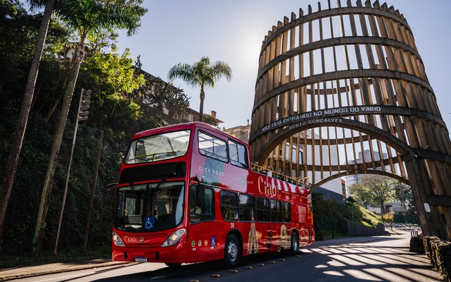 Vale dos Vinhedos ganha ônibus panorâmico com parada em vinícolas