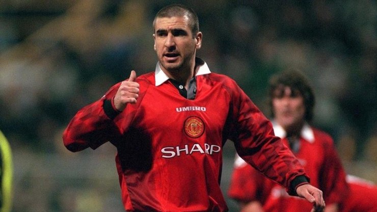 Jogador "bad boy", ator e cantor: por onde anda Eric Cantona?