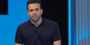 Inelegível até 2032, Marçal registra candidatura à Presidência