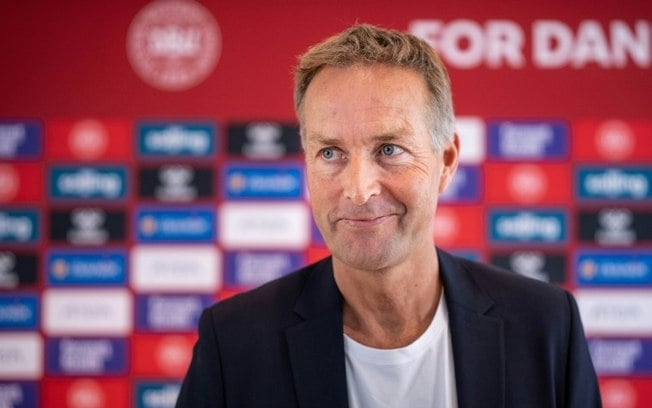 Kasper Hjulmand, após anunciar sua renúncia ao cargo de técnico da Dinamarca, em 19 de julho de 2024 em Brondby, nos arredores de Copenhague