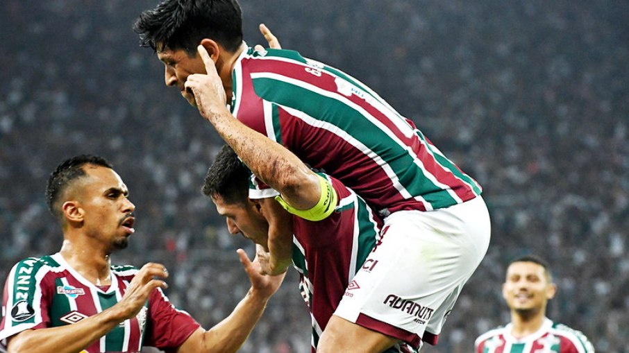 Fluminense bate time boliviano no Maracanã