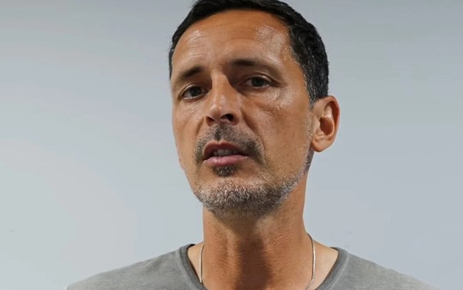 Toppmöller deixa o Lens depois de apenas seis jogos Toppmöller deixa o Lens depois de apenas seis jogos