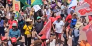 Manifestantes realizam protestos contra o Congresso em todo país