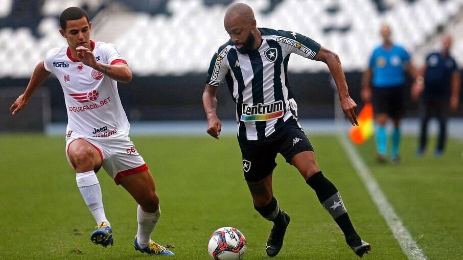 Chay vem sendo o grande destaque do Botafogo nessa Série B