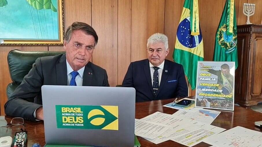 Bolsonaro em entrevista à rádio Farol, de Alagoas