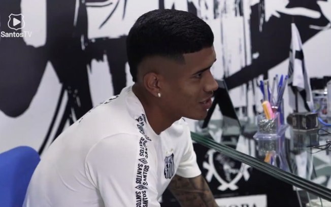 Lucas Barbosa renova com o Santos: ‘Mais uma aquisição na minha vida’