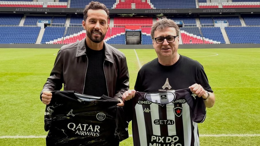 Nenê faz visitas frequentes ao PSG