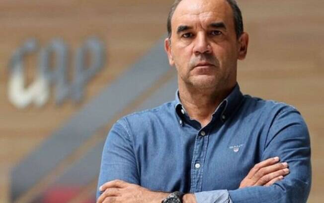Ricardo Gomes é oficializado como novo diretor de futebol do Athletico