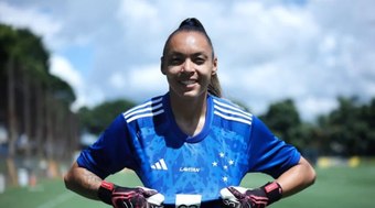 Cruzeiro%20se%20despede%20de%20goleira%20e%20zagueira%20nas%20redes%20sociais