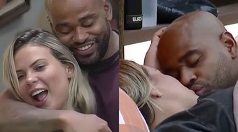 Kally avalia edredom com Cezar Black: 