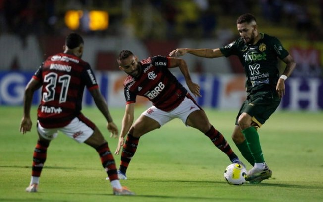 Altos-PI provoca Flamengo nas redes por causa de crise envolvendo Paulo Sousa