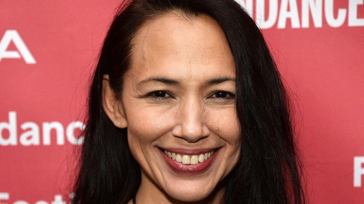 Irene Bedard, atriz de Pocahontas, foi presa pela terceira vez 