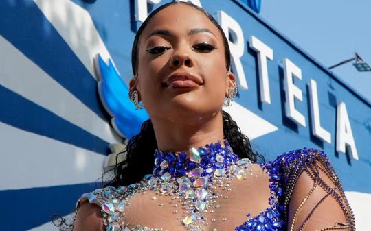 "Agora é oficial": Portela escala Marvvila como musa do Carnaval 2026