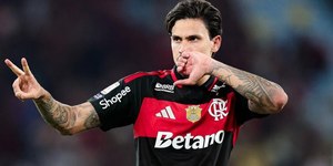 Imprensa estrangeira expõe crise vivida por titular do Flamengo