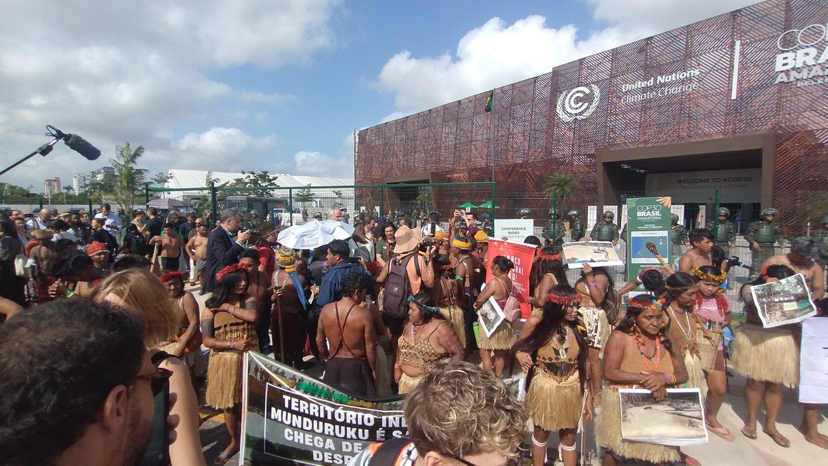 COP30: presidente diz que conversou com indígenas após protesto COP30: presidente diz que conversou com indígenas após protesto