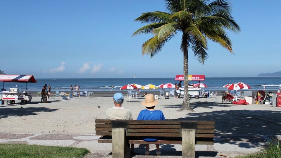 Das praias de Santos, a Praia do Boqueirão é uma das mais movimentadas
