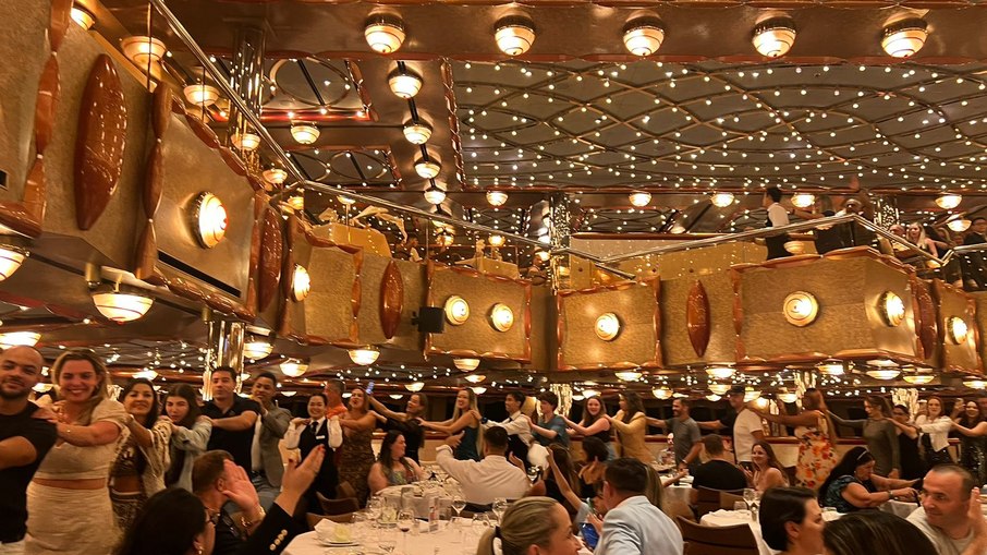 parte interna de um cruzeiro