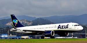Azul terá 744 voos extras durante o Natal e Ano Novo