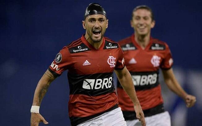 Renato comenta possibilidade de contar com Arrascaeta e Pedro nos jogos do Flamengo em Porto Alegre
