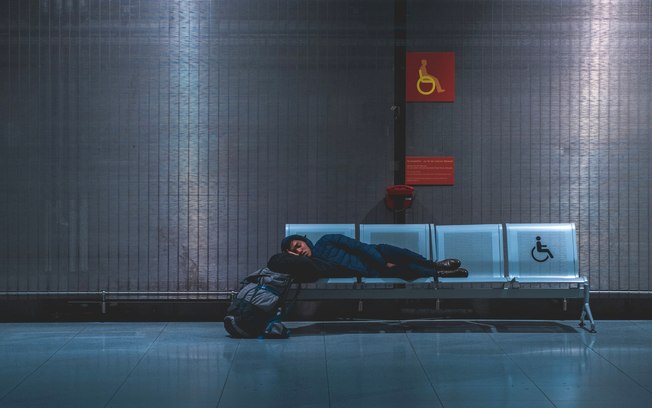 Guia reúne dicas para quando é preciso dormir em um aeroporto