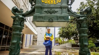 Bancos%2C%20Correios%2C%20INSS%3A%20veja%20o%20que%20funciona%20nesta%20sexta-feira%20(02)