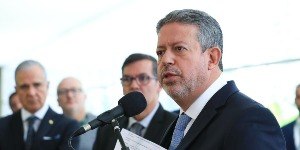 Isenção de Imposto de Renda até R$ 5 mil avança na Câmara