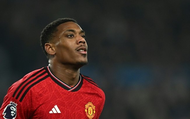 O atacante francês Anthony Martial em campo pelo Manchester United em 2023