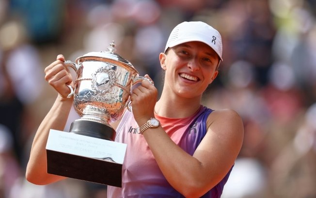 Polonesa Iga Swiatek foi campeã de Roland Garros no sábado