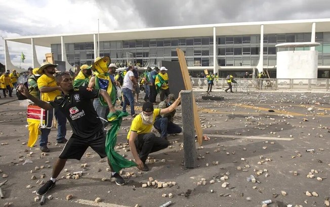 Operação Lesa Pátria: PF tenta capturar 208 pessoas no DF e em 18 estados