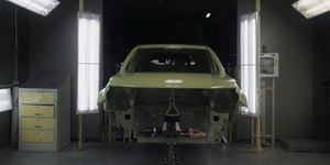 Jeep Avenger começa a ser produzido em Porto Real/RJ