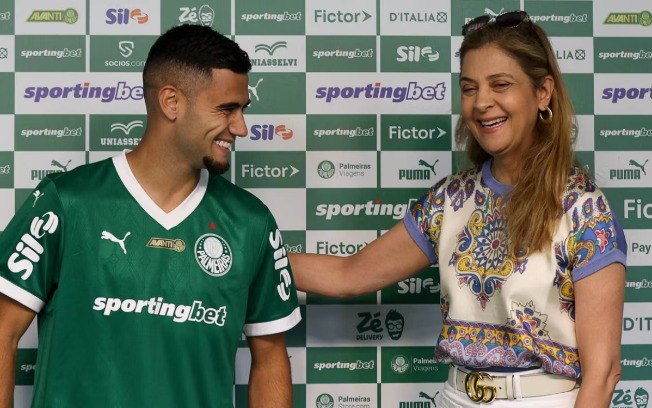 Leila Pereira apresentou Andreas como jogador do Palmeiras nesta quinta-feira (11)