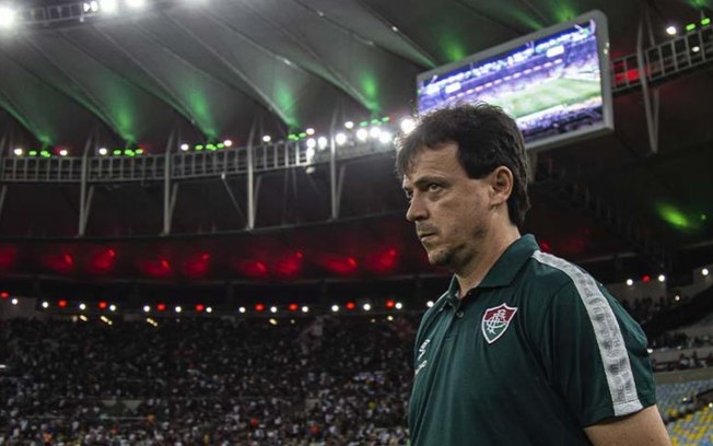 Fluminense tem dia decisivo para definir meio-campo contra o Corinthians