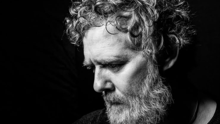 Glen Hansard, vencedor de Oscar, morre em acidente de moto