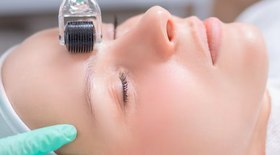 Kim Kardashian e Gkay aderem a procedimentos de microagulhamento