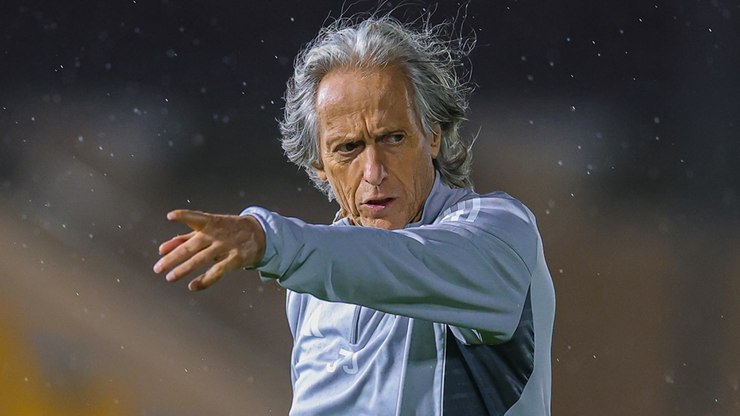 Jorge%20Jesus%20assume%20sele%C3%A7%C3%A3o%20para%20disputa%20da%20Copa%20de%202030