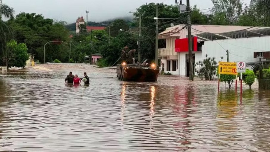 Mais de 90% da cidade foram afetada pelas águas que transbordaram do Rio Jacuí em direção ao Lago Guaíba