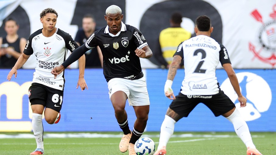 Corinthians e Botafogo empataram na tarde deste domingo