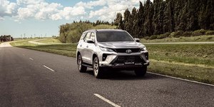 Toyota SW4 tem desconto de R$ 54,6 mil em setembro