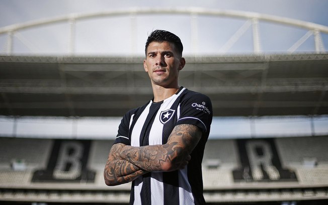 Botafogo pode perder zagueiro importante de seu elenco