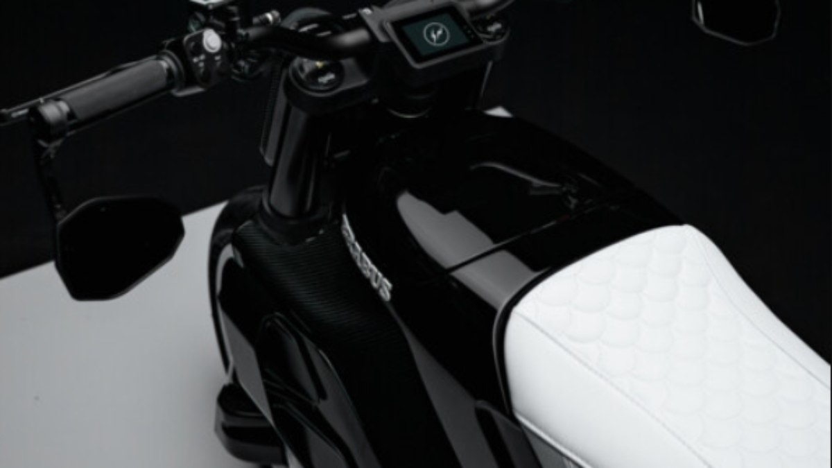 Brabus Urban E Fragment Edition