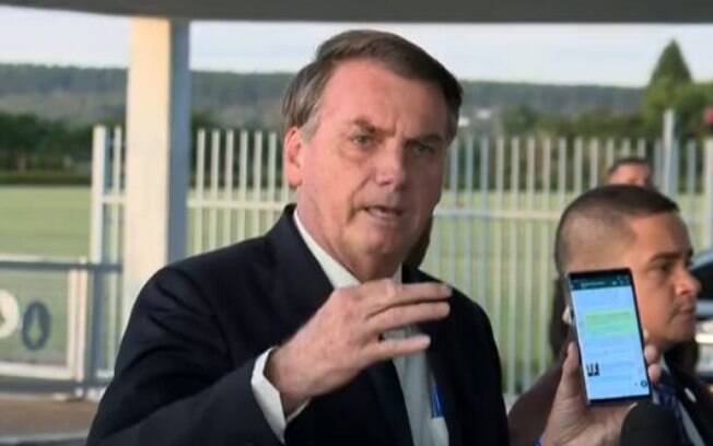 Em entrevista após divulgação de vídeo de reunião ministerial, Bolsonaro disse que 