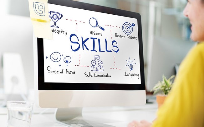 IA pode deslocar 300 mi de empregos e valoriza soft skills