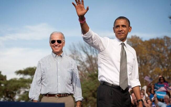 Ex-vice-presidente, Biden poderá contar com a ajuda de Obama para vencer Trump no pleito deste ano