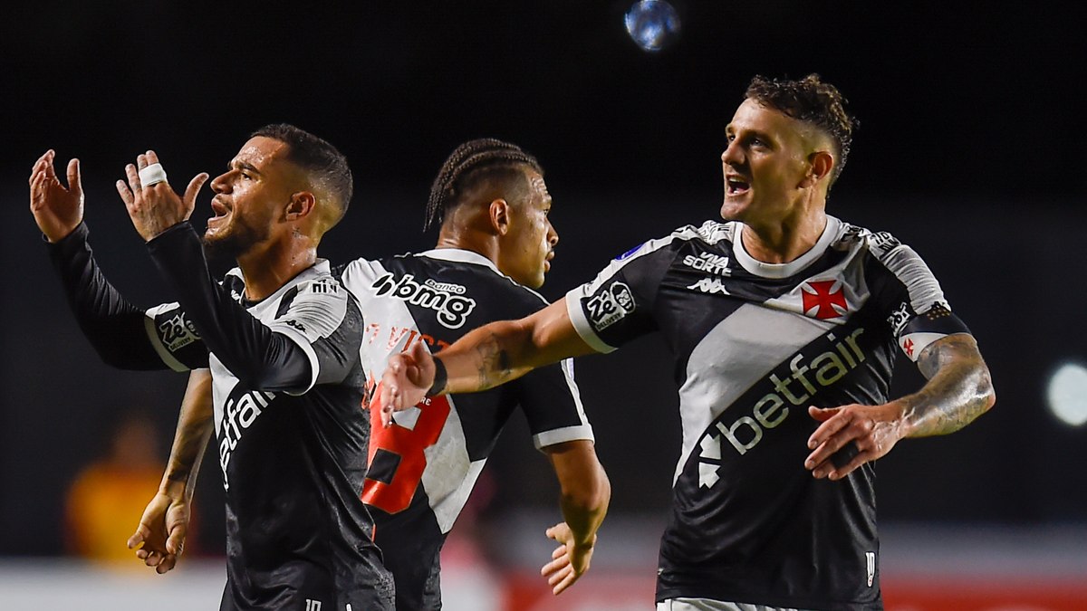 Vasco entra em campo pela fase de grupos da Copa Sul-Americana Vasco entra em campo pela fase de grupos da Copa Sul-Americana