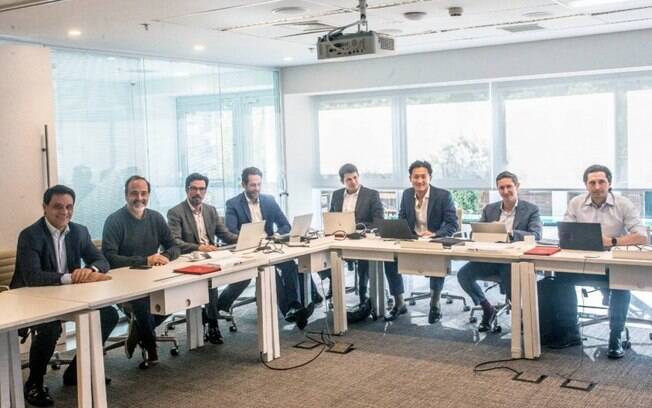 Dirigentes do Vasco se reunem com diretores da 777 Partners para conclusão das diligências
