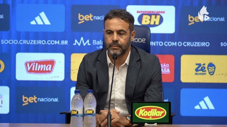 Artur Jorge é apresentado e revela choro de magnata do Cruzeiro