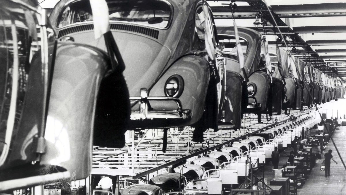 Linha de produção do VW Fusca Linha de produção do VW Fusca