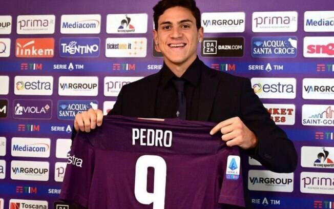 Pedro, atacante da Fiorentina