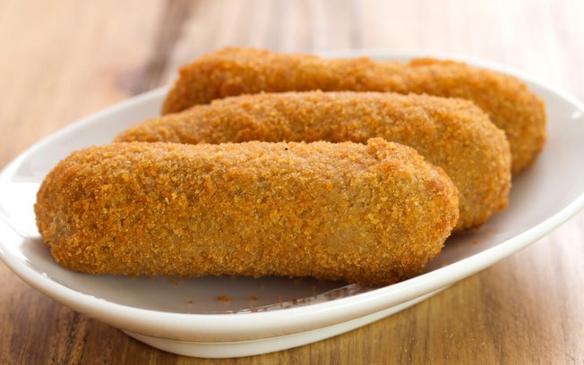 3 receitas de croquetes saborosos e crocantes